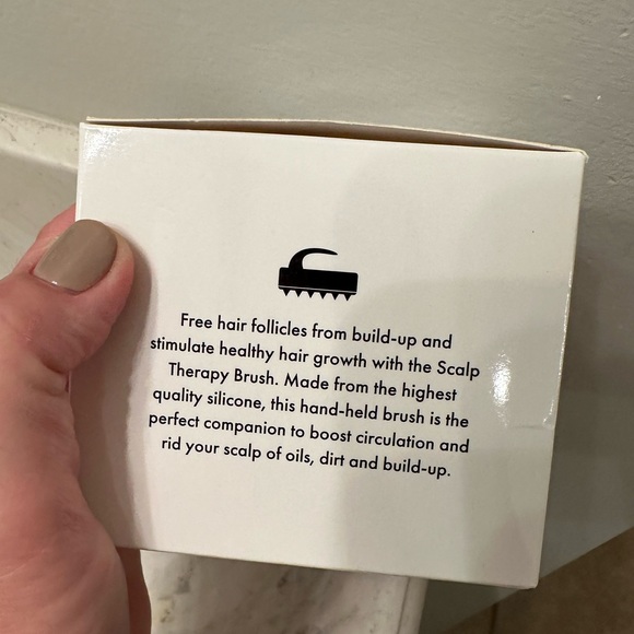 Briogeo Scalp Revival Mask & Bondi Boost Scalp Therapy Brush Set - Picture 10 of 12